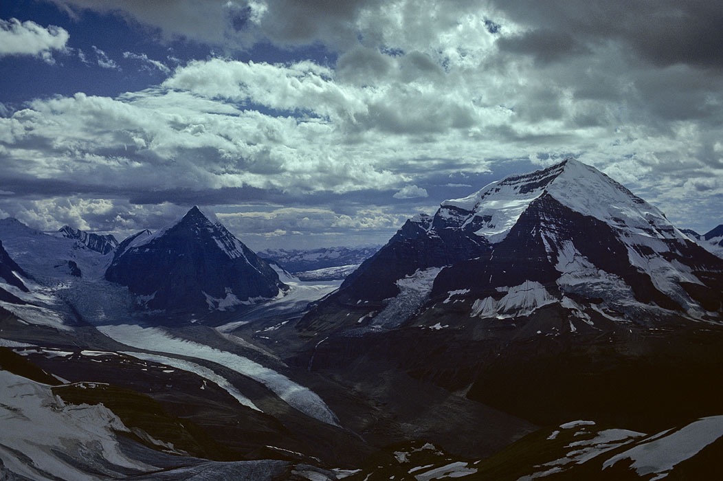 1977CRG05, ©Tim Medley