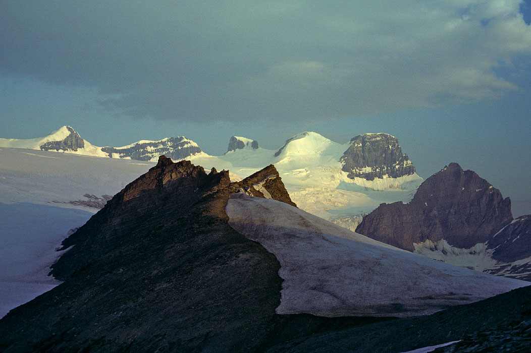 198507W3D08, ©Tim Medley