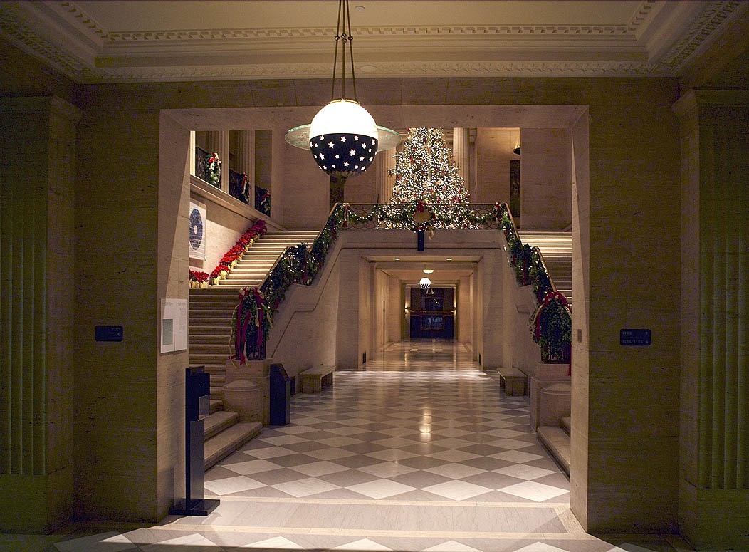 200312242236, &copy;Tim Medley