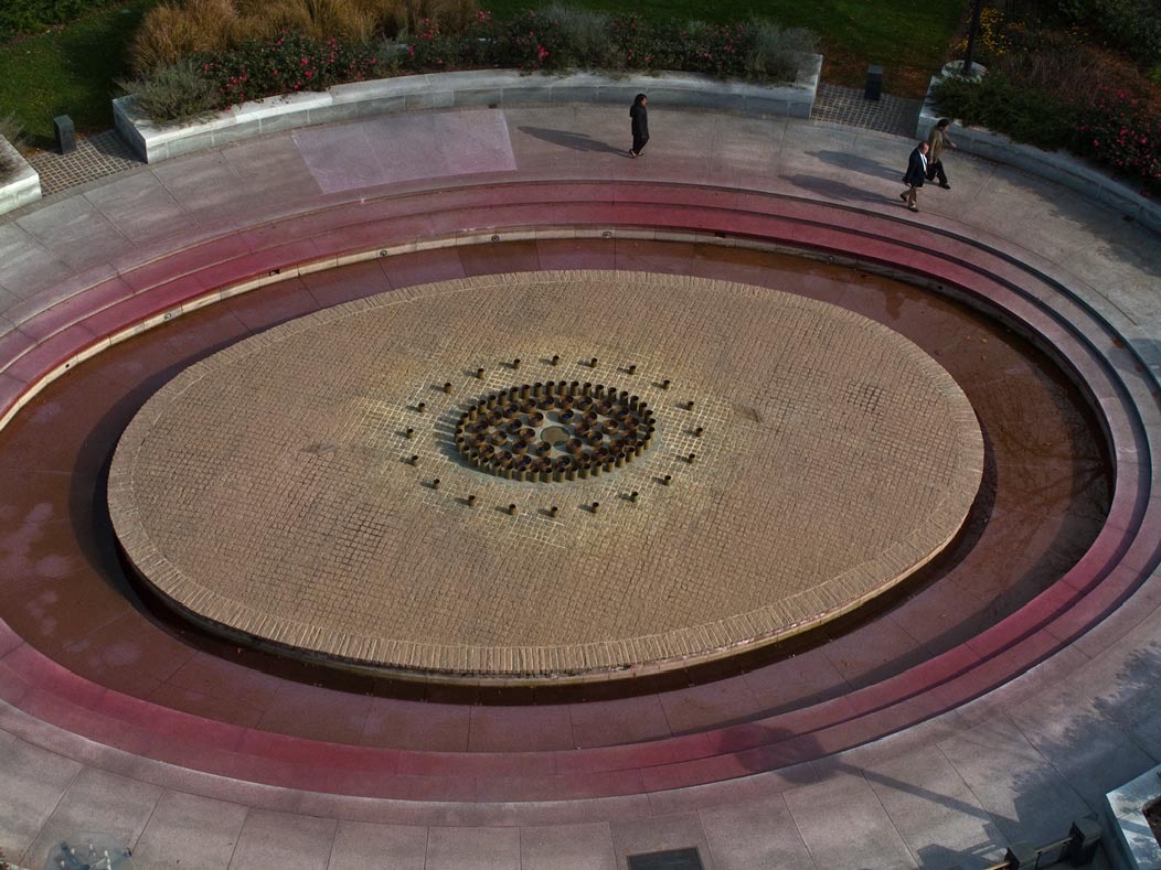 200911040255, &copy;Tim Medley