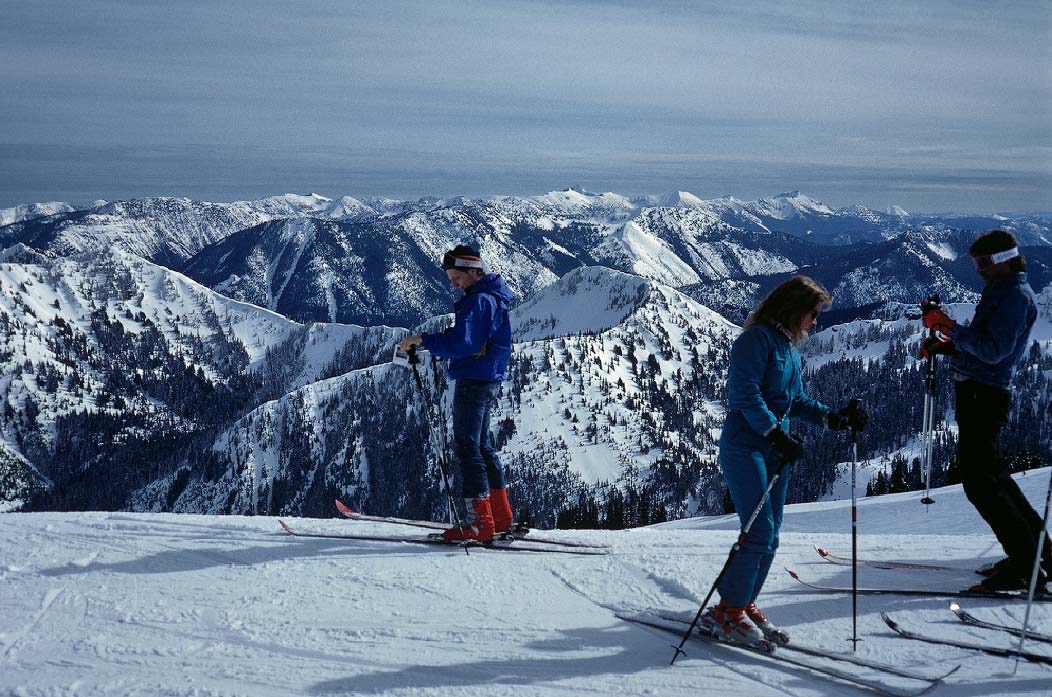 198701723 ©Tim Medley - Crystal Mountain, WA