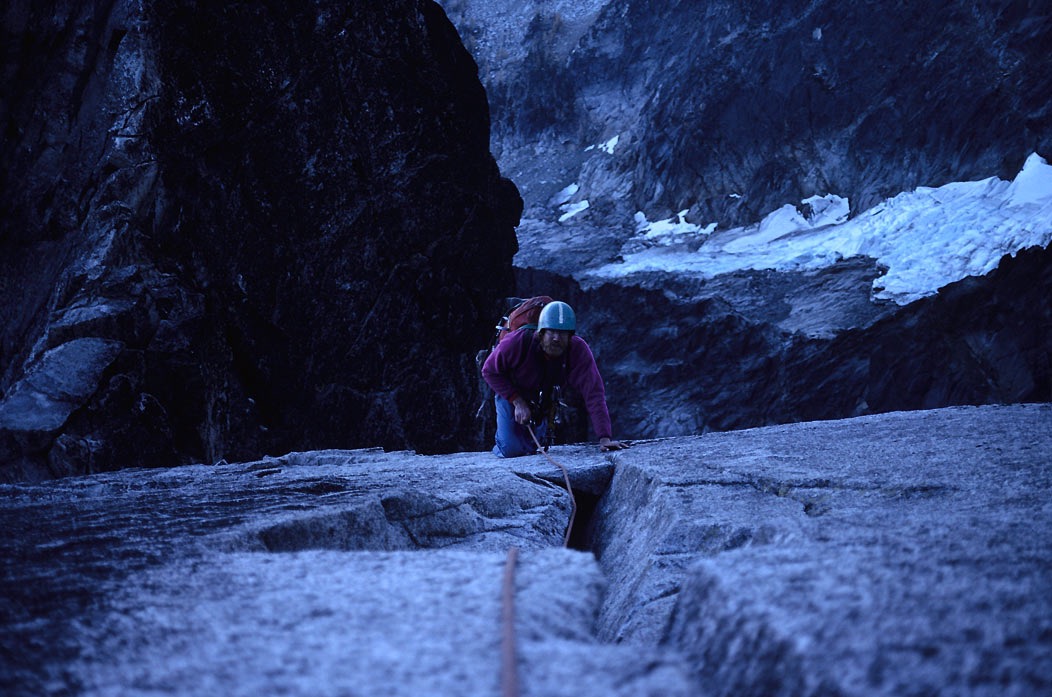 198710507 ©Tim Medley - North Ridge, Mt. Stuart, Alpine Lakes Wilderness, Washington