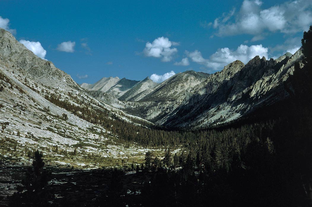199200234 ©Tim Medley - Bullfrog Lake, Kearsarge Pass Trail, Kings Canyon National Park, CA