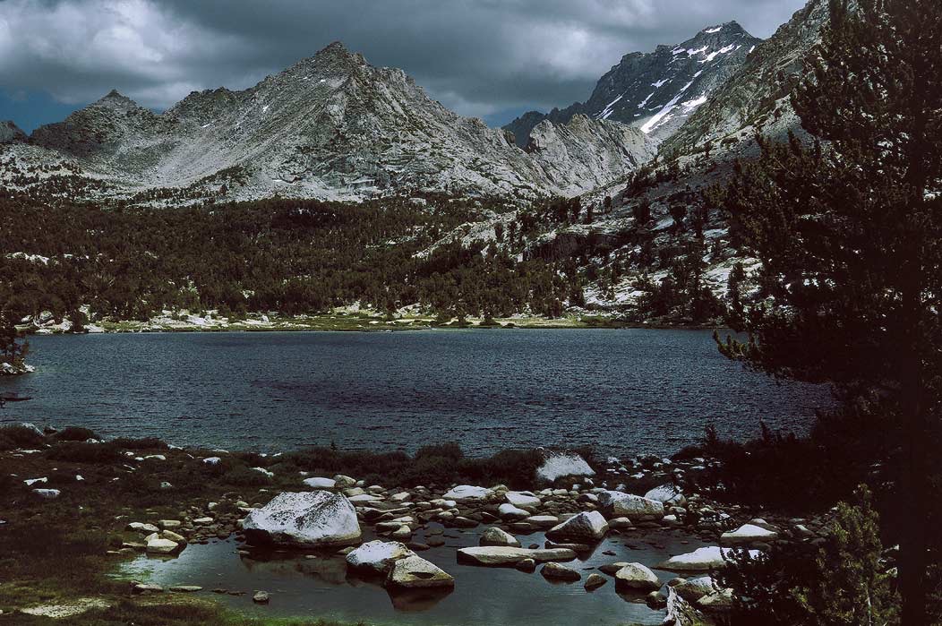 199200302 ©Tim Medley - Kearsarge Pass Trail, Kings Canyon NP, CA