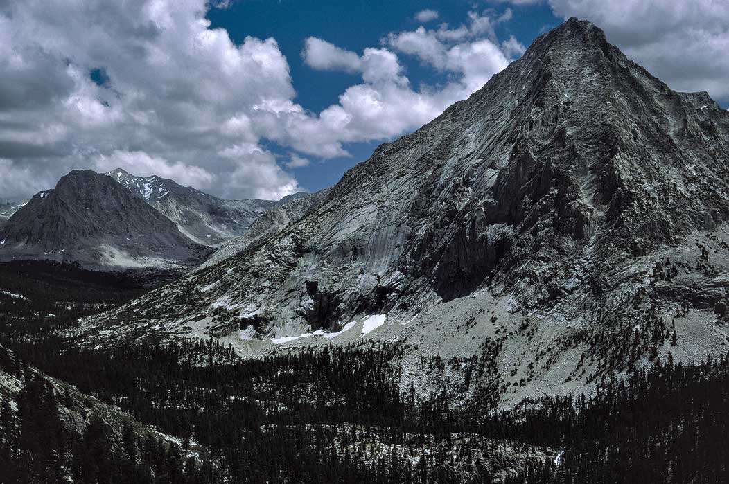 199200307 ©Tim Medley - Bubbs Creek, East Vidette Peak, John Muir/Pacific Crest Trail, Kings Canyon NP, CA