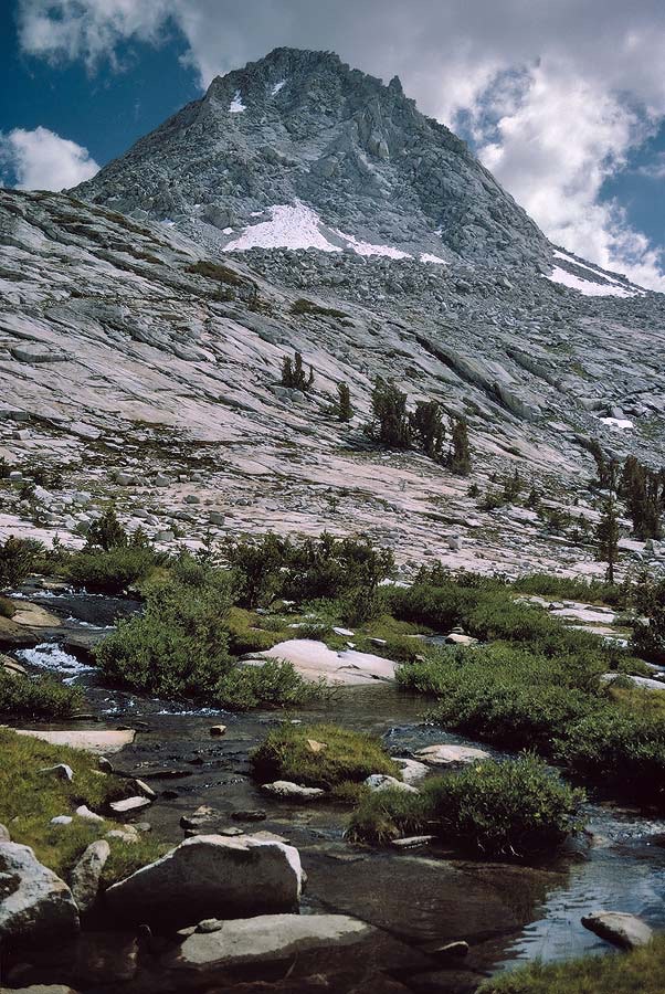 1993CA0422 ©Tim Medley - Mills Creek, John Muir Wilderness, CA