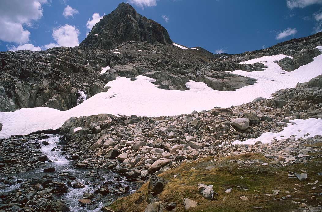 1991CA01280 ©Tim Medley - Le Conte Canyon, John Muir TR, Kings Canyon NP, CA
