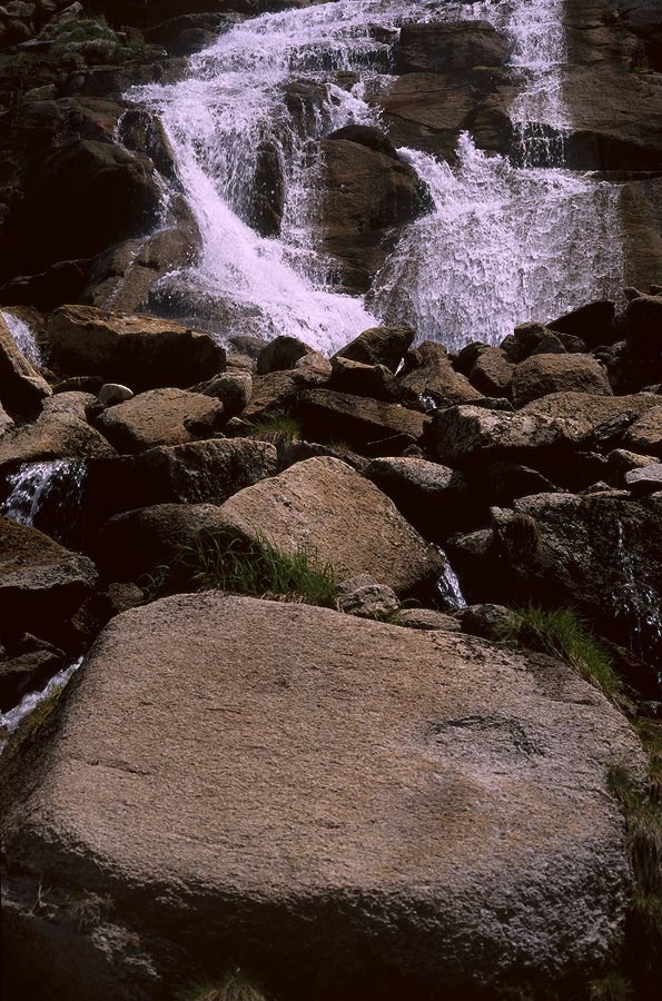 1991CA01620 ©Tim Medley - Bishop Pass TR, Kings Canyon NP, CA