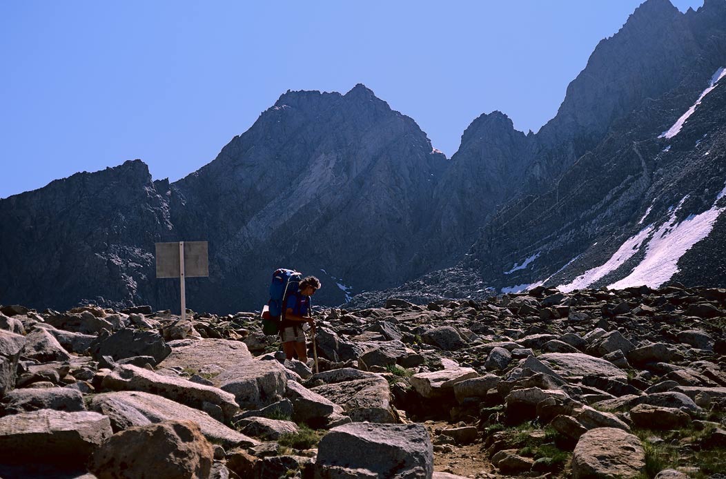 1991CA01780 ©Tim Medley - Bishop Pass, Bishop Pass TR, Kings Canyon NP, CA