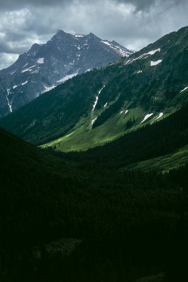 1993WA0530 &copy;Tim Medley - Buck Mountain, Glacier Peak Wilderness, WA