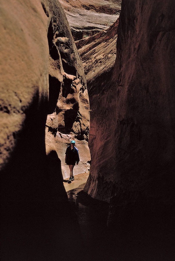1993UT0232 &copy;Tim Medley - Hole-in-the-Rock Road, Glen Canyon NM, UT