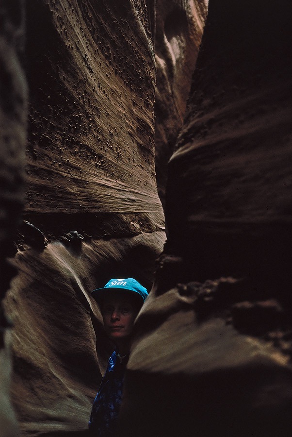 1993UT0322 &copy;Tim Medley - Hole-in-the-Rock Road, Glen Canyon NM, UT