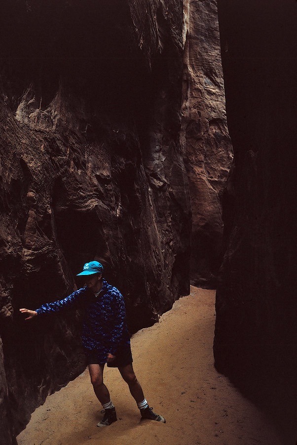 1993UT0327 &copy;Tim Medley - Hole-in-the-Rock Road, Glen Canyon NM, UT