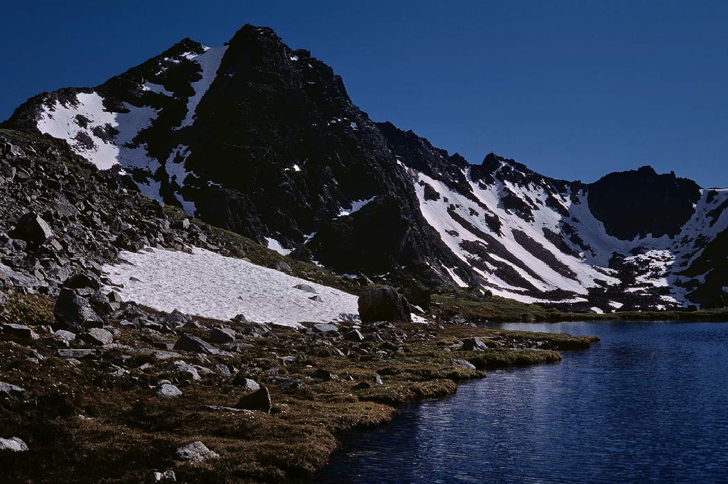 198705531 ©Tim Medley - Summit Lake, Lee Metcalf Wilderness Area, MT