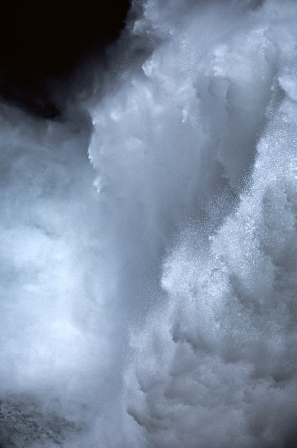 198708101 ©Tim Medley - Upper Falls, Yellowstone River, Yellowstone National Park, WY